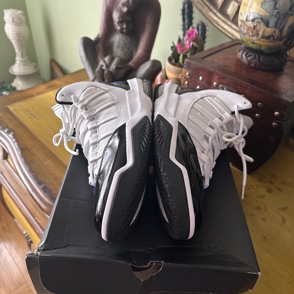 Men’s Jordan’s for sale gently worn